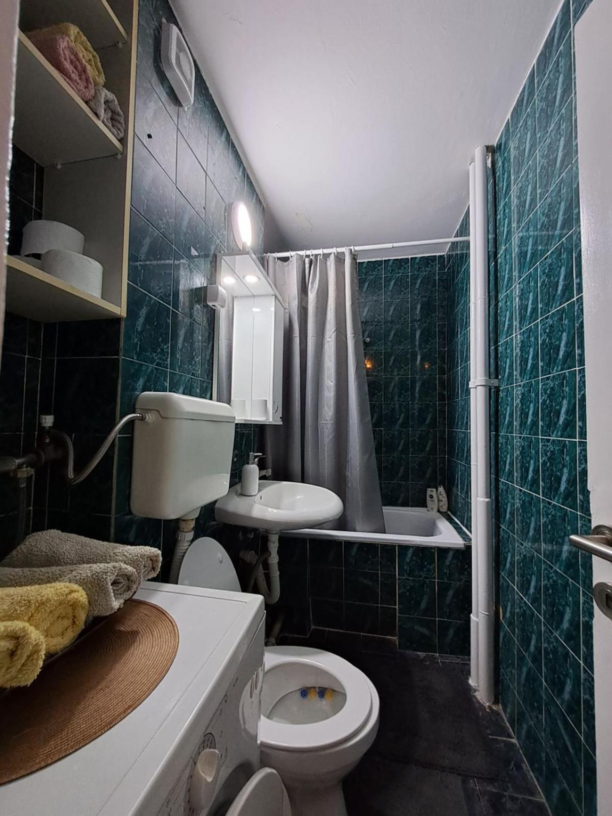 Delta 10 Appartement Ni Buitenkant foto